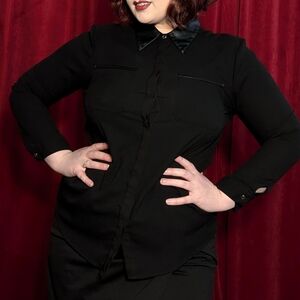 Black button up blouse with faux leather collar and details - L